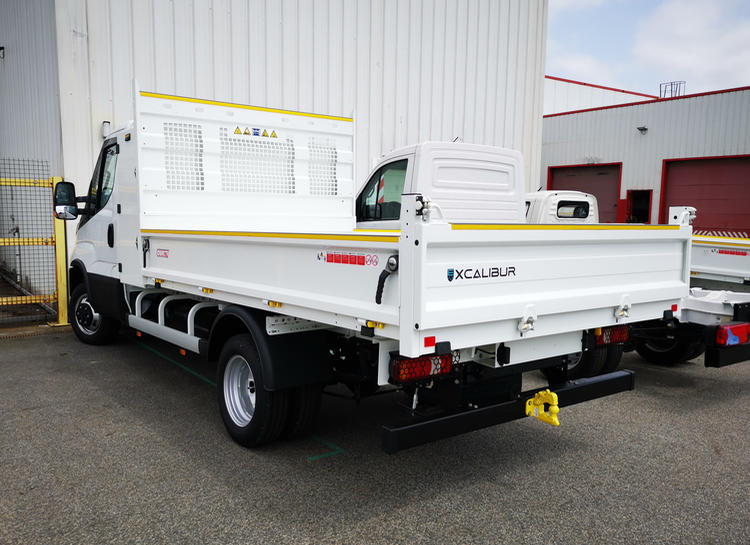 Protection PVC sur ridelles et protège-cabine