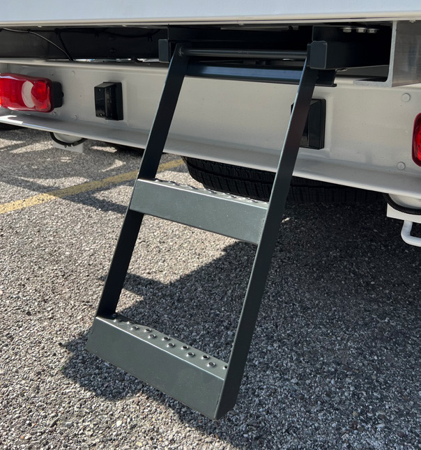 Scattobox escabeau retractable