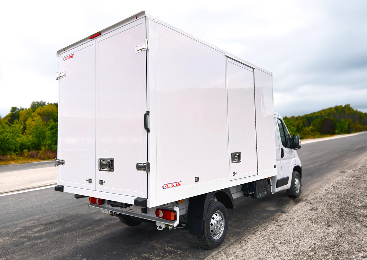 Scattobox porte latérale battante